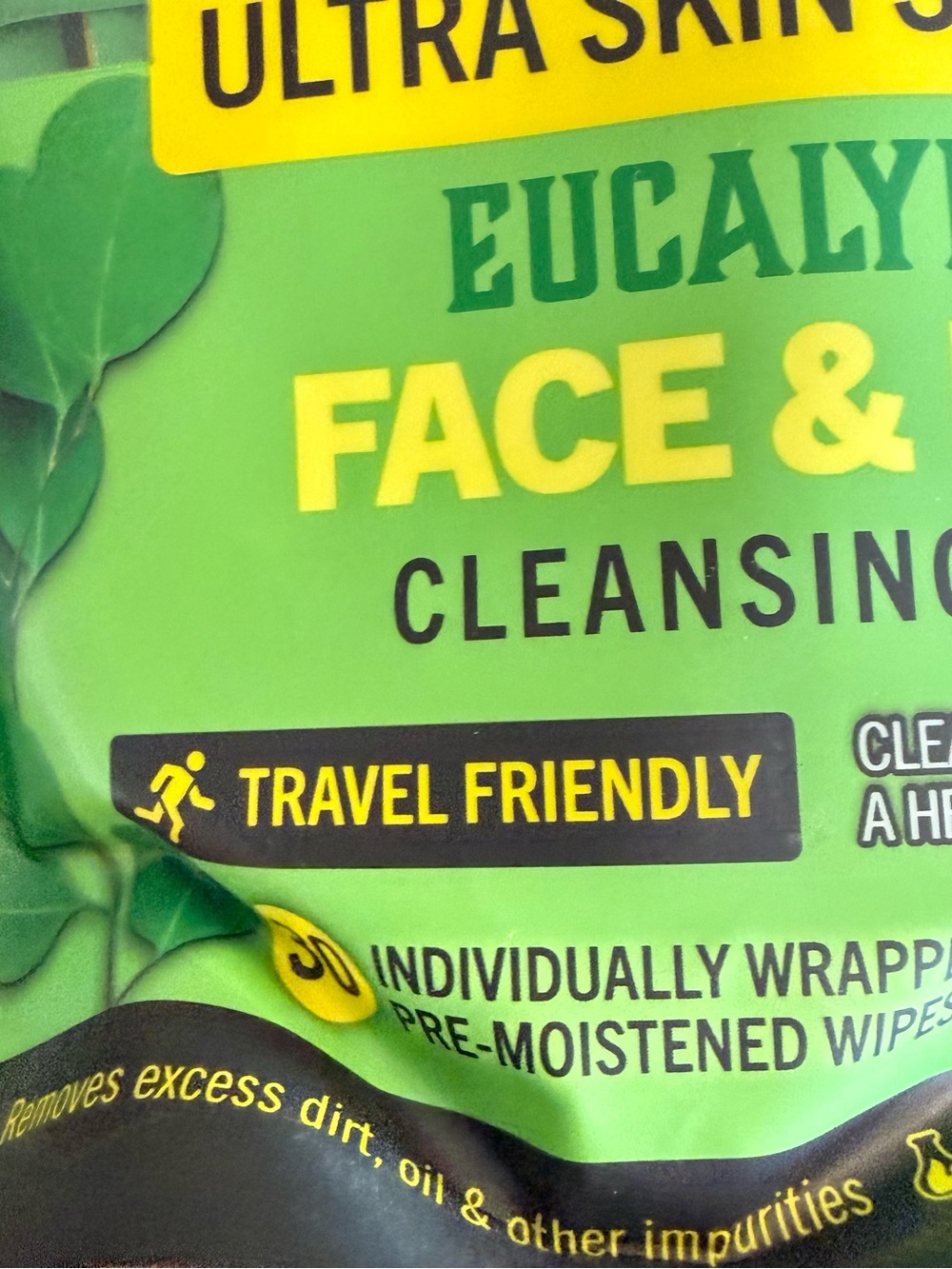 Eucalyptus Face & Body Cleansing Wipes - Green - Picture 5 of 16